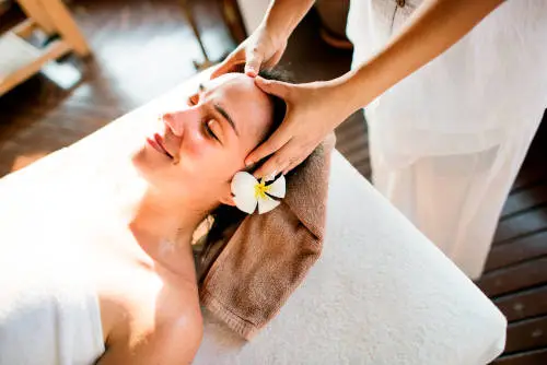 Head Massage | Soap Lake Natural Spa and Resort